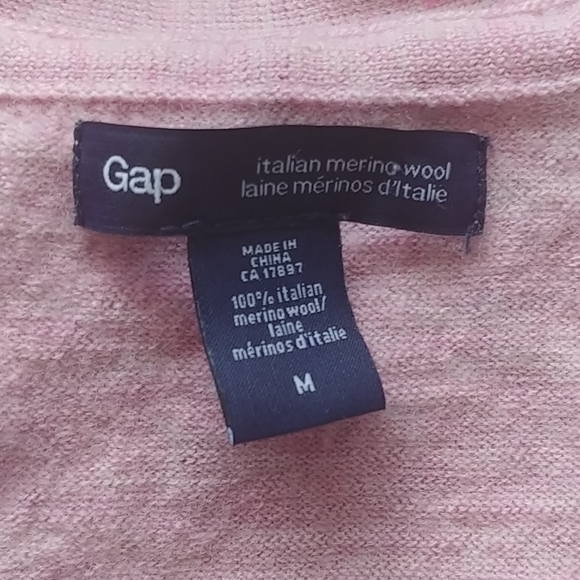 ❌SOLD❌Gap Merino Wool Cardigan - Picture 2 of 2